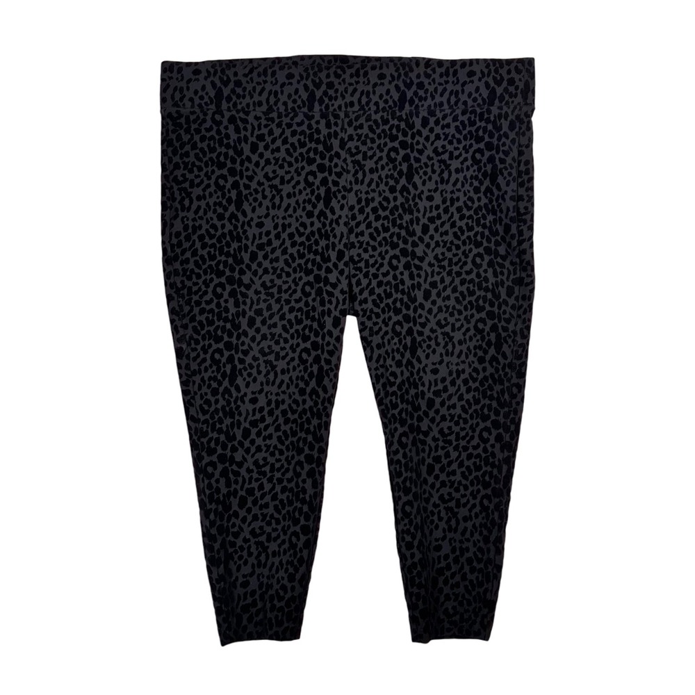 Torrid Studio Luxe Pixie High Waist Ponte Pants 5 5X Black Velvet‎ Leopard Print